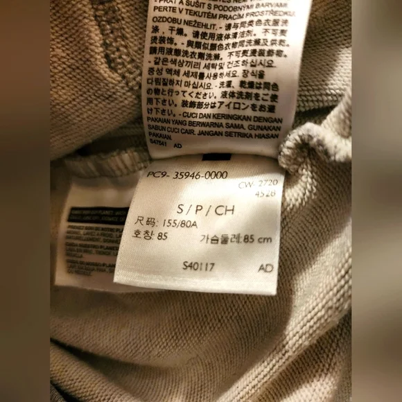 Levi's Women's Sprotwear Logo Hoodie- size small- EUC/ no call outs 🩶 - Picture 7 of 7